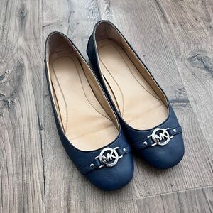 Michael Kors Navy blue flats
